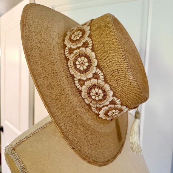 Tan Straw Boater Brim Hat with Floral Band and Tassel - Picture 3 of 11